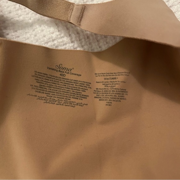 Soma Lightly Lined Vanishing Back Nude 40D - Picture 4 of 5